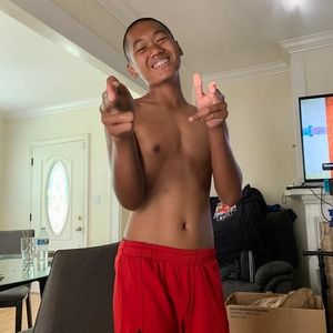 Meet your Posher, Tong